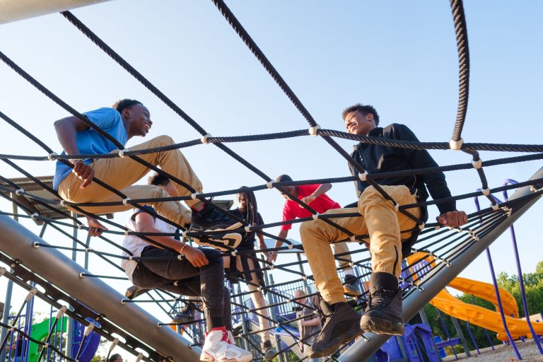 Middle School Playground Equipment School Recess Equipment