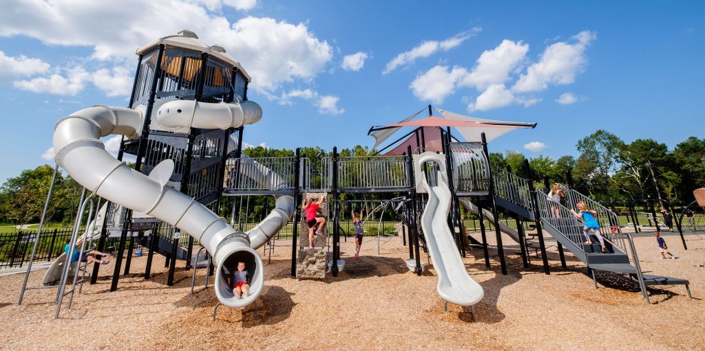 SkyBuilders® Vertical Playgrounds for Small Spaces LTC