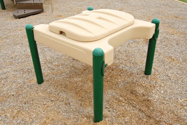 Sand and Water Table (200097740)