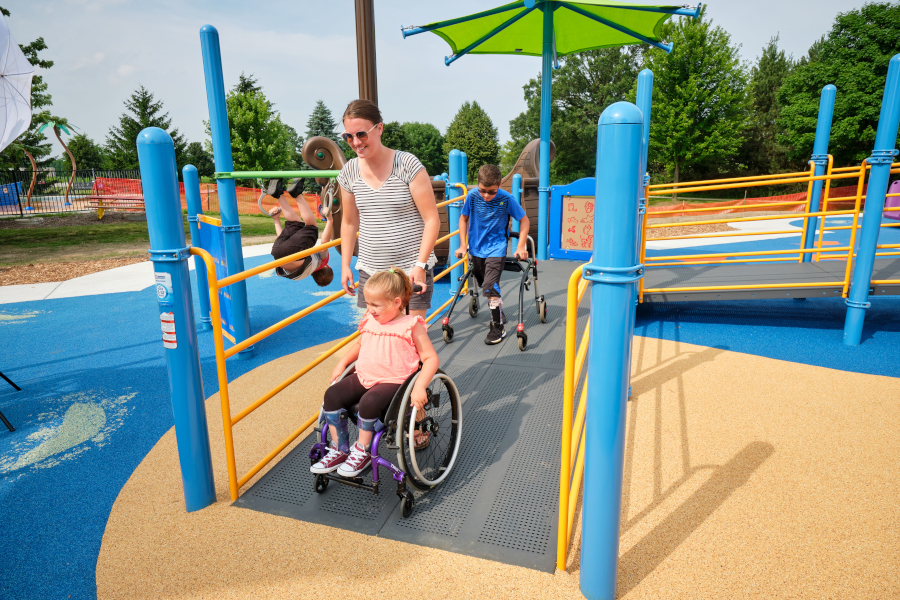 Surfacing_NF_LTCHickory-Lane-Park_WI_077_900x600